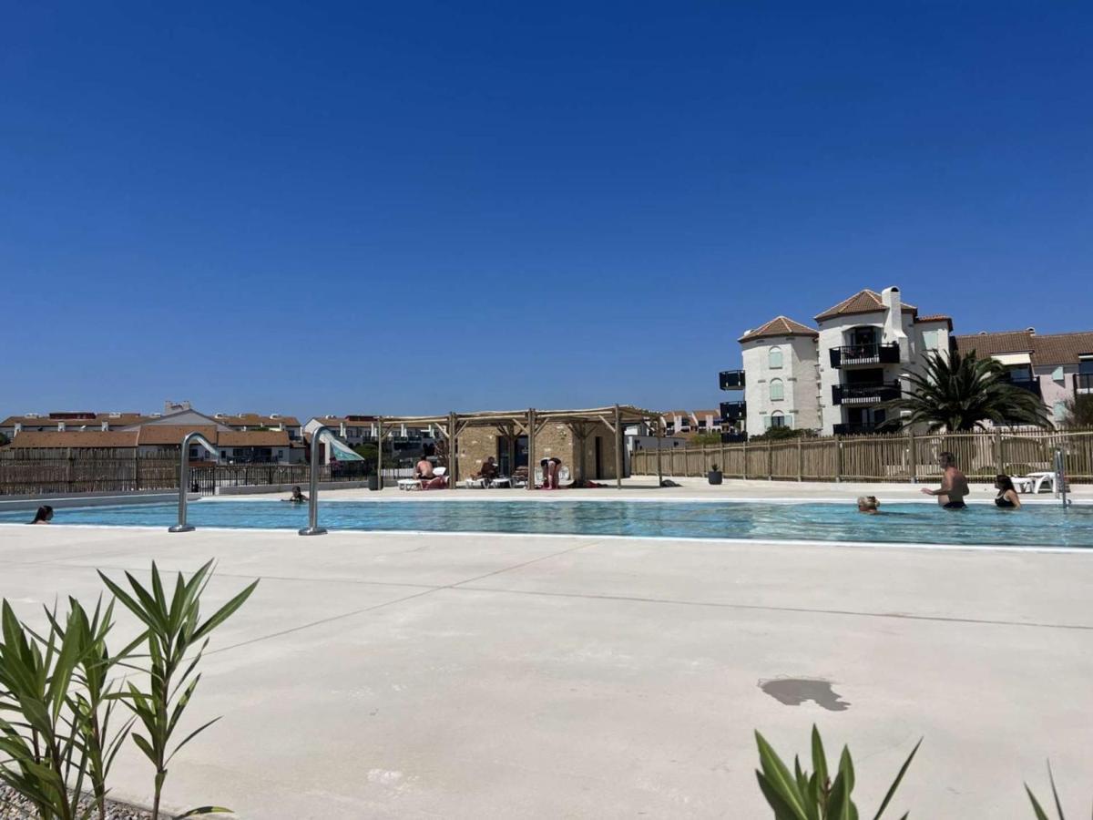 Villa Spacieuse Avec Acces Piscine Et Equipements Complets - Le Barcares, 9 Couchages - Fr-1-431-42 المظهر الخارجي الصورة